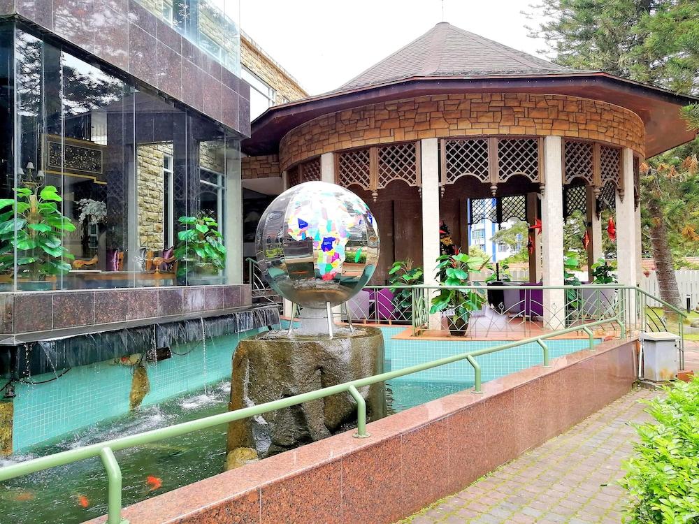 Century Pines Resort Cameron Highlands Exteriör bild